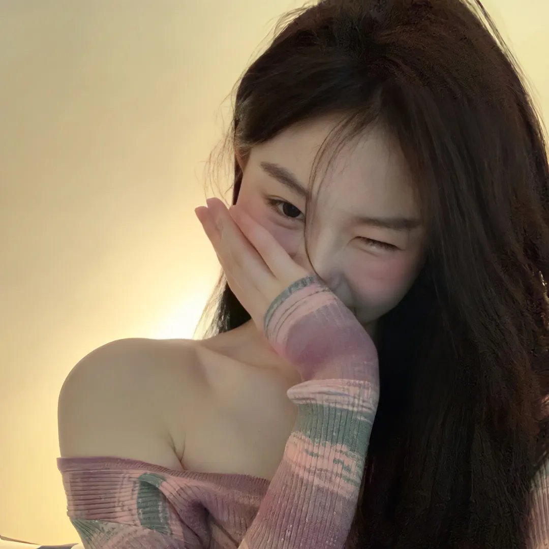 9顶假发的女孩