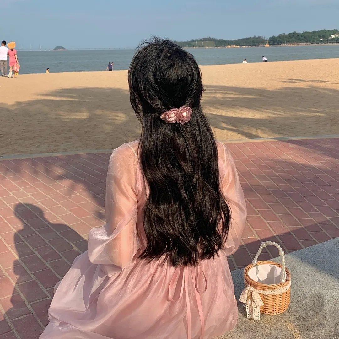 蝴蝶不说话
